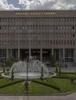 FET&Ouml; Dosyalarını Kapatmakla Su&ccedil;lanan Zabit Katibinin Yargı S&uuml;reci S&uuml;r&uuml;yor