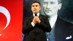 Feyyaz U&ccedil;ar'ın Zor G&uuml;n&uuml;! Beşiktaş'tan Resmi A&ccedil;ıklama