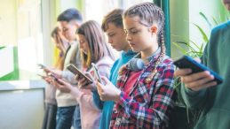 Fitili Avustralya Ateşledi: Sosyal Medya Yasağı D&uuml;nyaya Yayılıyor