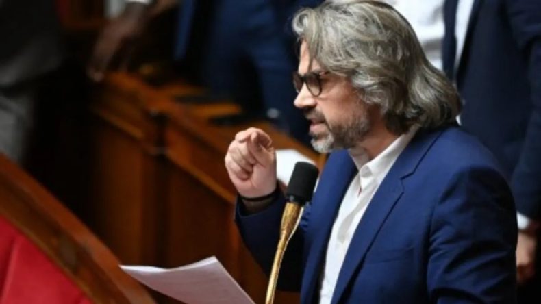 Fransız Vekilden Uyarı: Gazze&rsquo;de Soykırım Varken Noel Eğlenceleri Yapılamaz