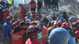 Furkan Apartmanı davası… Firari m&uuml;teahhitler hakkındaki yakalama kararı 10'ar milyon TL g&uuml;vence bedeliyle kaldırılacak