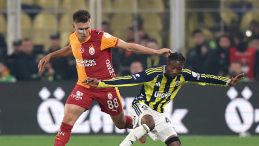 Galatasaray’dan Kazımcan Karataş paylaşımı: Yüzündeki yara, alnımızın akıdır!