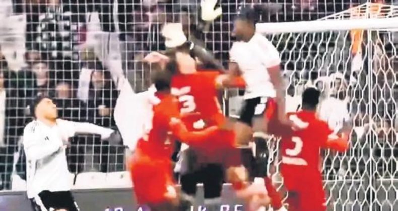 Gaziantep FK'dan Tayyip Talha A&ccedil;ıklaması: Y&uuml;z&uuml;nde Kırık Bulundu