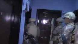 Gaziantep'te Fuhuş Operasyonu: Duvardaki Yazılar Şoke Etti! '&Ouml;tersen Cezası Var'