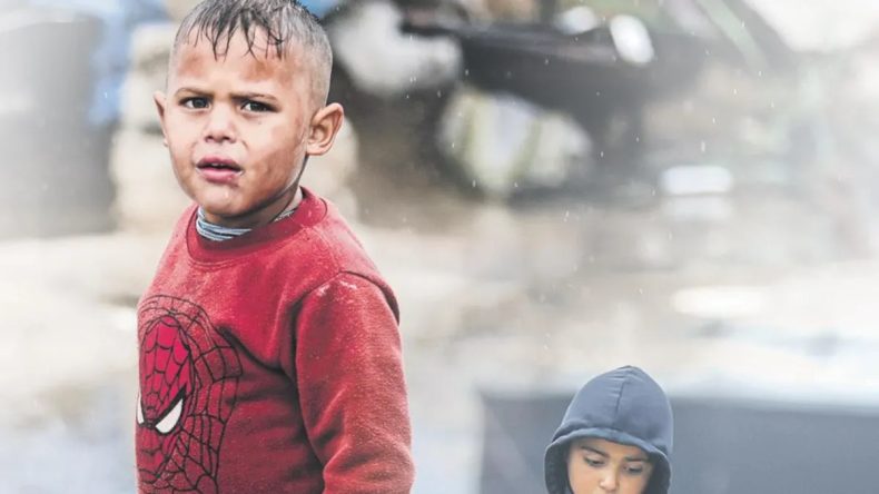 Gazze'de Bir Yıl: Acı, Yıkım ve &Ouml;l&uuml;m