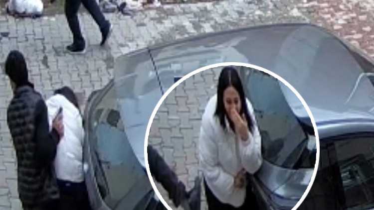 Genç kadının çaresizliği kamerada! Çığlık atarak yardım istedi: Polis çağırın lütfen