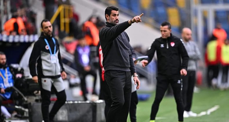 Gen&ccedil;ler Kazandı, Volkan Demirel G&ouml;revinden Ayrıldı!