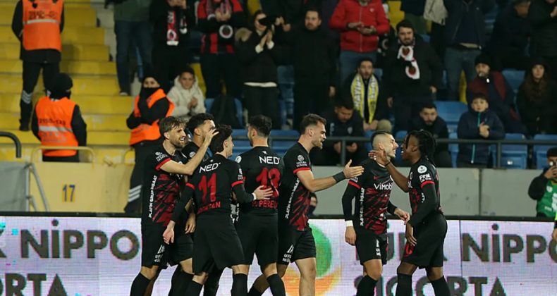 Gen&ccedil;lerbirliği&rsquo;nde Metin Diyadin D&ouml;nemi Galibiyetlerle Başladı!