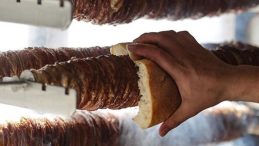 Gıda Denetimi Sonrası 4 Milyon Lira Değerinde Bozulmuş Kokore&ccedil; İmha Edildi