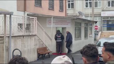 G&ouml;zaltına Alınan Bekir &Ouml;nder Sağlık Kontrol&uuml;ne Getirildi