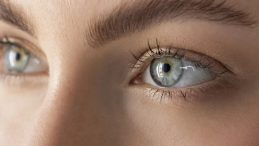 G&ouml;zdeki bu belirtiye dikkat! K&ouml;rl&uuml;ğ&uuml;n habercisi olabilir&hellip;