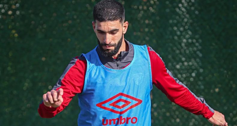 G&ouml;ztepeli Ahmed Ildız, &Ccedil;orum FK'ya Transfer Oluyor