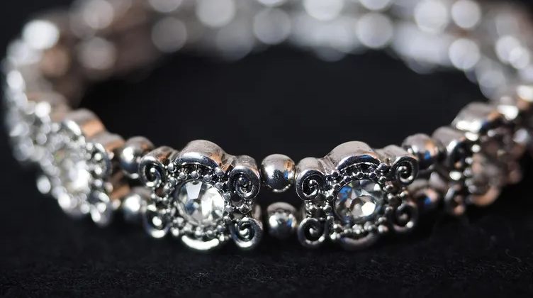 Gümüş Fiyatları için 6 Farklı Kurum Tahmini