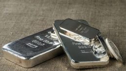 G&uuml;m&uuml;şte zirve sonrası dalgalı seyir: Kar satışları etkili oluyor