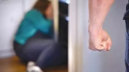 H&acirc;kim Babadan Savcı Kızına Şiddet İddiası