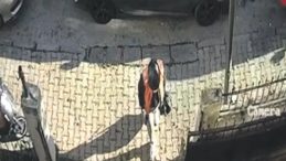 Hırsızı g&ouml;r&uuml;nce kendini camdan attı