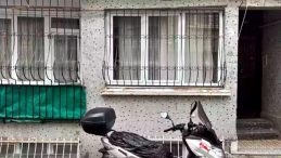 İla&ccedil;lanmış Eve D&ouml;n&uuml;şte 3 &Ccedil;ocuk ile 5 Kişilik Aile Zehirlenerek Hastaneye Kaldırıldı