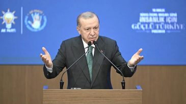 İnsan Hakları İhlallerinin Bedelini H&acirc;l&acirc; &Ouml;d&uuml;yoruz