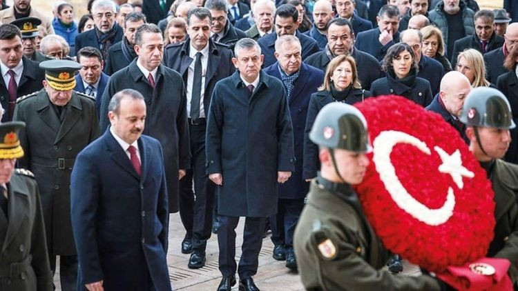 İsmet İn&ouml;n&uuml;&rsquo;y&uuml; Anma T&ouml;reni!