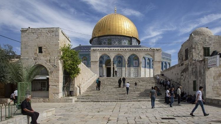 İsraillilerden Mescid-i Aksa’da provokasyon: Baskın düzenleyip ayin yaptılar