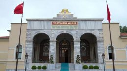 İstanbul Valiliği'nden "Fatih'te D&uuml;zensiz G&ouml;&ccedil;men Yoğunluğu" İddialarına Yanıt