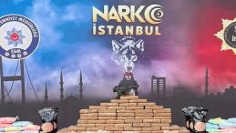 İstanbul'da B&uuml;y&uuml;k Narkotik Operasyonu! 1 Tondan Fazla Uyuşturucu ve 6 Milyondan Fazla Hap Ele Ge&ccedil;irildi