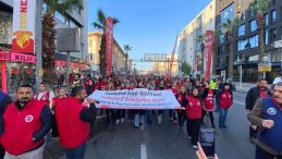 İZBB İşçileri İkinci Kez İş Bıraktı: 23 Bin İşçi Sokaklarda