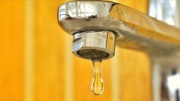 İzmir'in İki İl&ccedil;esinde 24 Saat S&uuml;ren Su Kesintisi