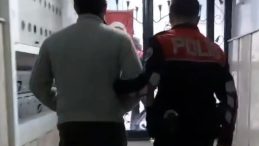 İzmir'de B&uuml;y&uuml;k Operasyon: 143 Aranan Kişi Yakalandı!