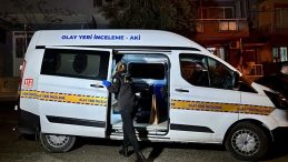 İzmir&rsquo;de hırsızların dehşeti: Ev sahibi &ouml;ld&uuml;r&uuml;ld&uuml;