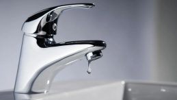 İZSU'dan Tartışma Yaratan Su Kesintisi Kararı: İzmir'de Her G&uuml;n Su Kesintisi Uygulanacak!