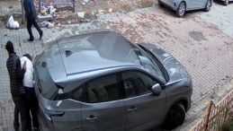 Kağıthane'de Eski Eşin Vahşeti: Sokakta Darbettikten Sonra Başına Silah Dayadı!