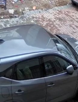 Kağıthane'de Eski Eşin Vahşeti: Sokakta Darbettikten Sonra Başına Silah Dayadı!