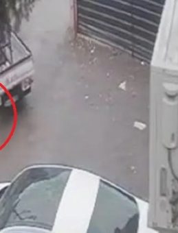 Kamyonete Çarpan Scooterlı Genç Hayatını Kaybetti