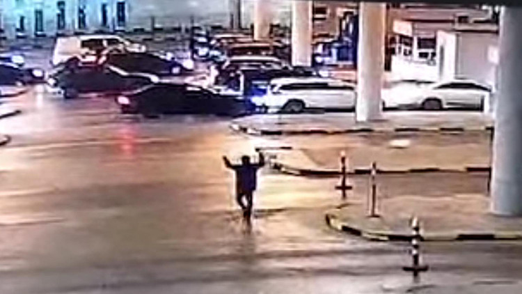 Kapıkule Sınır Kapısı'nda G&uuml;mr&uuml;k Muhafaza Memuruna Ara&ccedil; &Ccedil;arptı!