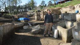 Karadeniz B&ouml;lgesinde Roma İmparatorluğu D&ouml;nemine Ait En B&uuml;y&uuml;k Mezar Alanı Bulundu