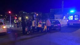 Karaman&rsquo;da İki Ara&ccedil; &Ccedil;arpıştı: 3 Yaralı!