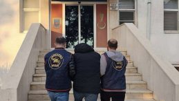 Kargo Kutularında Muz ve Salatalık: İl&ccedil;ede Bir&ccedil;ok Kişi Bu Y&ouml;ntemle Dolandırıldı!