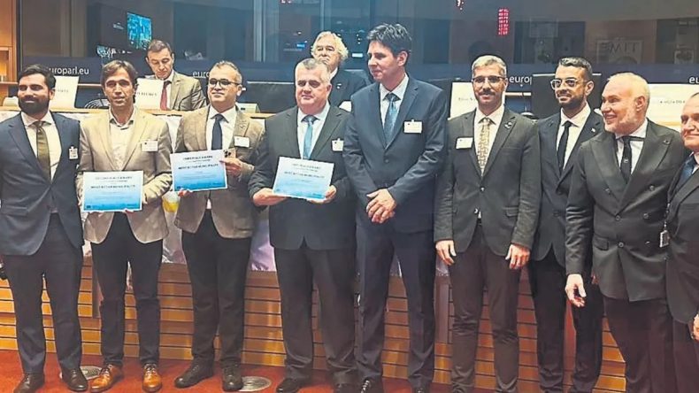 Kayseri Büyükşehir’e Avrupa’dan en aktif belediye ödülü