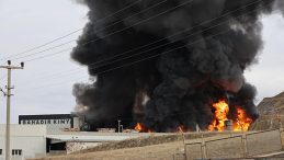 Kırıkkale OSB'de Fabrikada Yangın! Ekipler Olay Yerinde