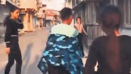 Kız &Ccedil;ocuğuna Akran Zorbalığı: Darp Edilmesi Sosyal Medyada Paylaşıldı