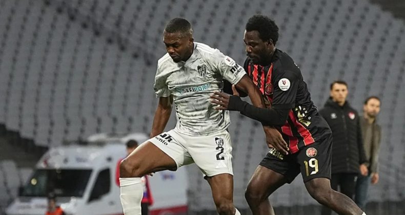 Kocaeli 90+3’te 1 puanı kaptı