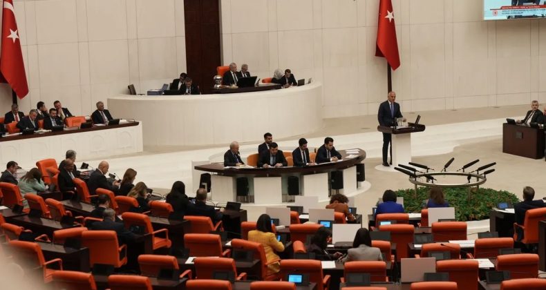 K&uuml;lt&uuml;r ve Turizm Bakanlığı'nın B&uuml;t&ccedil;esi Onaylandı! Bakan Ersoy: 64 Milyar Dolarlık Hedefe Ulaşacağız
