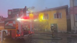 Kütahya’da Ahşap Evde Korkunç Yangın: Anne Hayatını Kaybetti, Kızı Hastaneye Kaldırıldı!