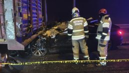 K&uuml;tahya&rsquo;da Feci Kaza: 4 &Ouml;l&uuml;