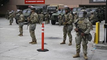 Los Angeles'taki Ulusal Muhafızlar &Ccedil;ekilecek