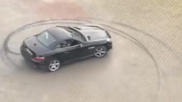 Maltepe'de Şok Edici Olay! M&uuml;şterinin Ara&ccedil;larıyla Drift Yaptılar