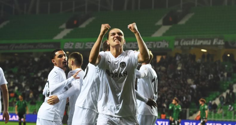 Manisa FK, Sakaryaspor Deplasmanında 2-0 Galip Geldi!