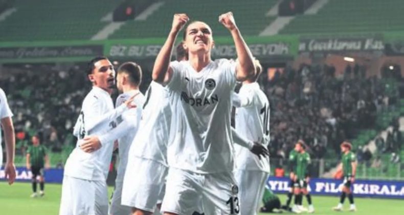 Manisa, Sakaryaspor'u Rahat Ge&ccedil;ti