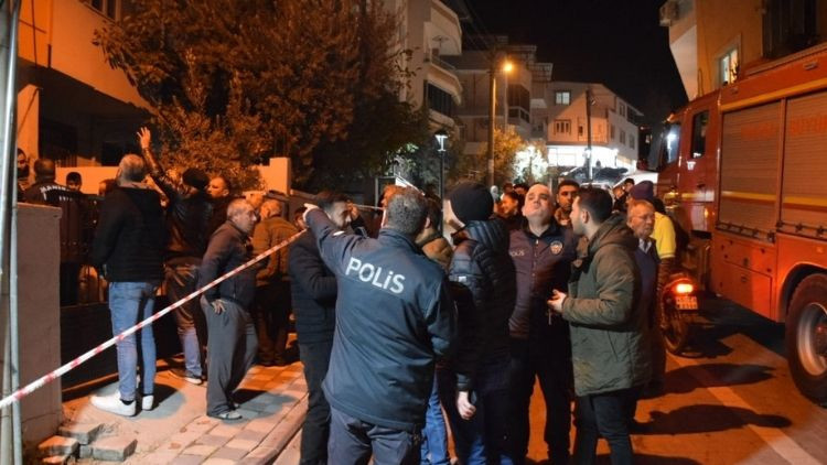 Manisa'da İki Apartman Tahliye Edildi